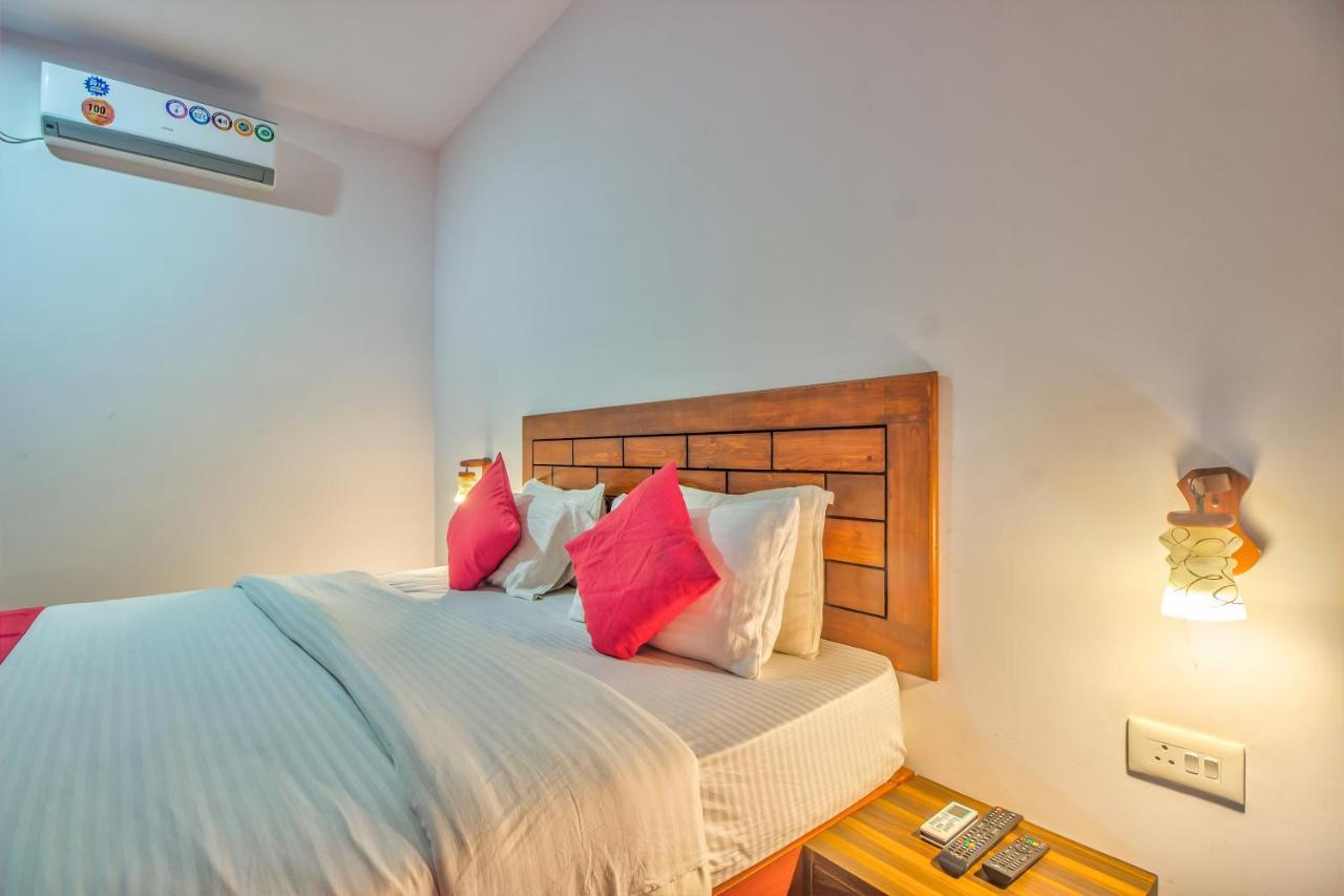 Beach Doorz Hotell Baga Eksteriør bilde